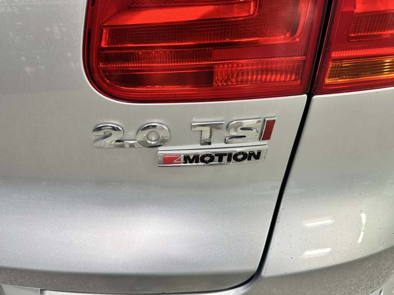 2017 Volkswagen Tiguan HIGHLINE R LINE 4 MOTION Main Image
