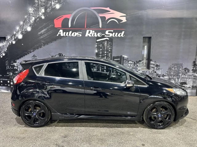 Ford Fiesta ST TURBO SEULEMENT 107 800KM 2016