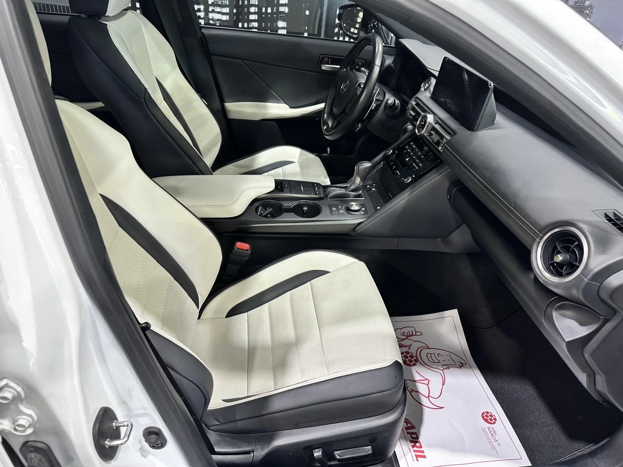 2022 Lexus IS IS 300 F SPORT Image principale