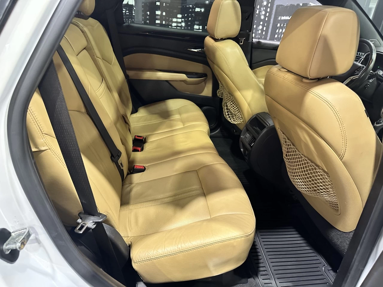 2015 Cadillac SRX Luxury AWD 3.6L Main Image