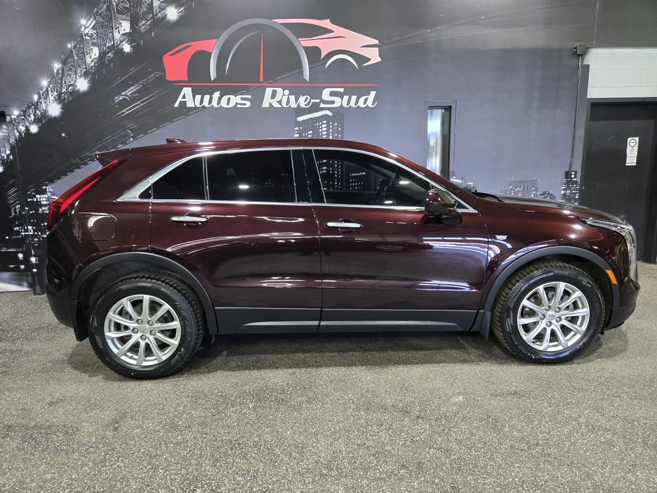 2021 Cadillac XT4 AWD Luxury Image principale