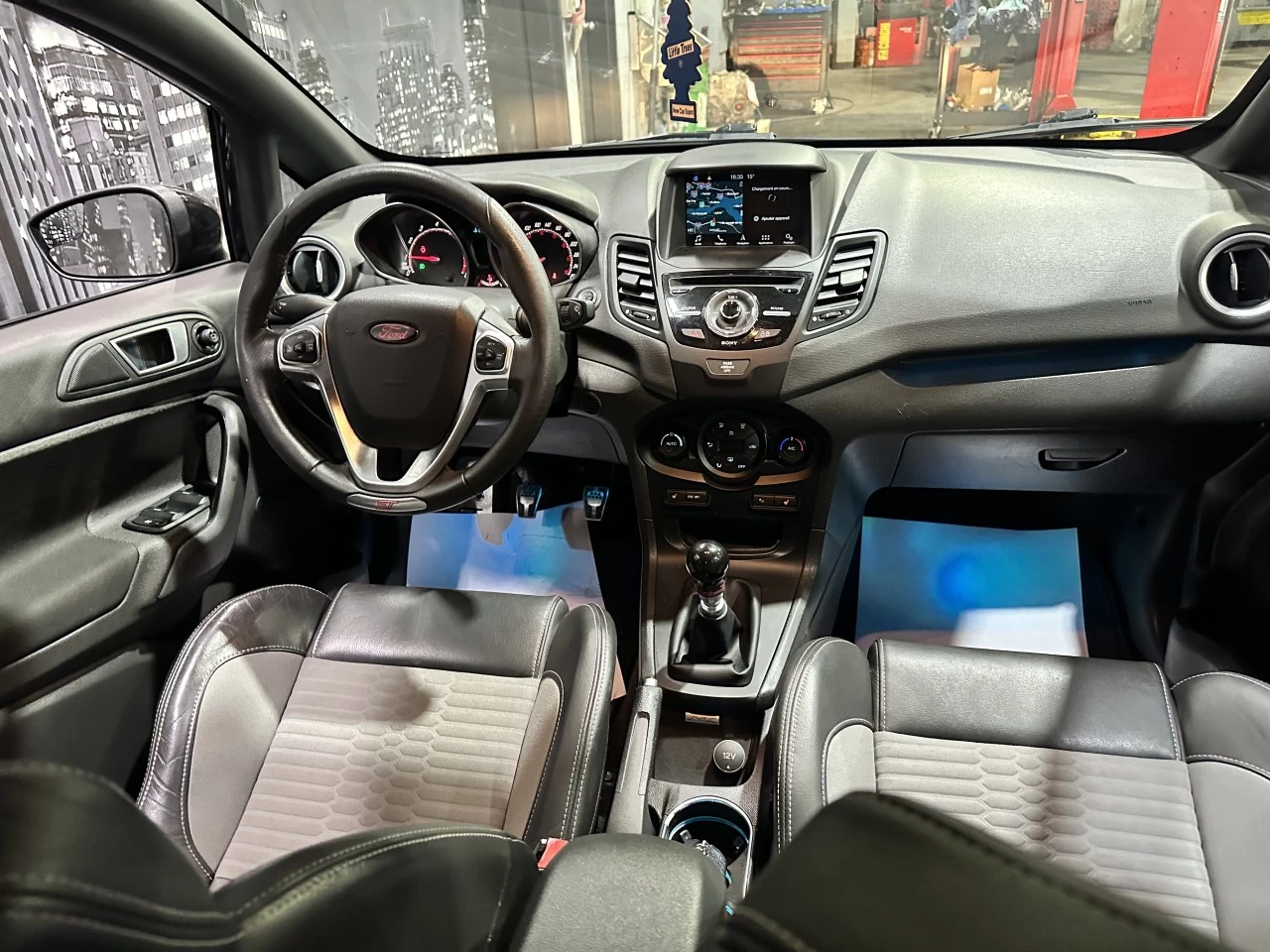2016 Ford Fiesta ST TURBO SEULEMENT 107 800KM Main Image