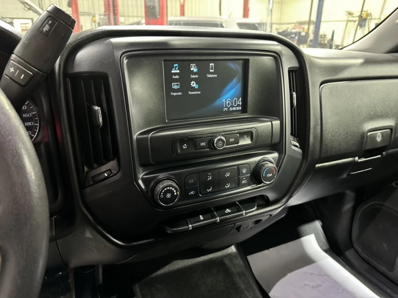 2018 Chevrolet Silverado 1500 5.3L 4X4 CREWCAB BOITE 6 1/2 Image principale