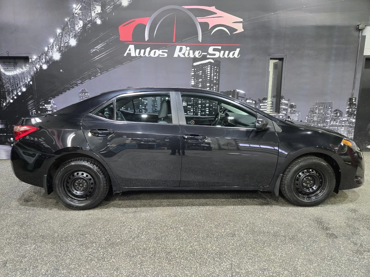 2018 Toyota Corolla AUTOMATIQUE BAS KILO Main Image