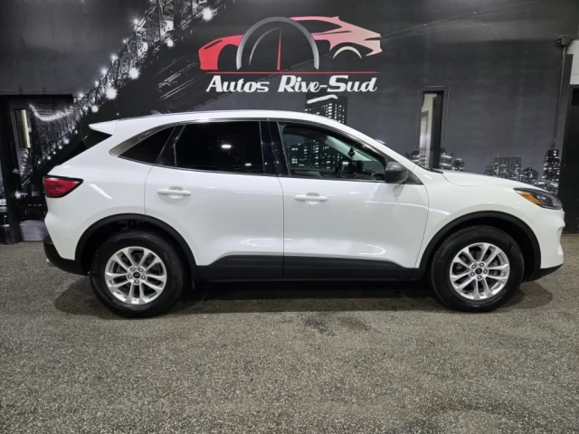 Ford Escape SE AWD 2022