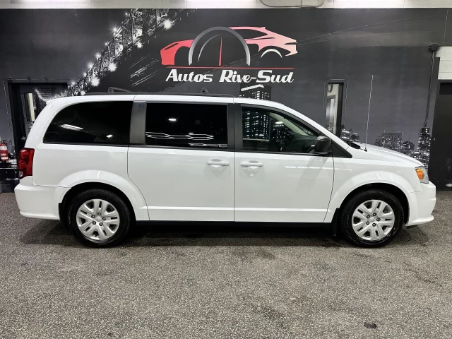 Dodge Grand Caravan SXT STOW N GO CAMERA 2020