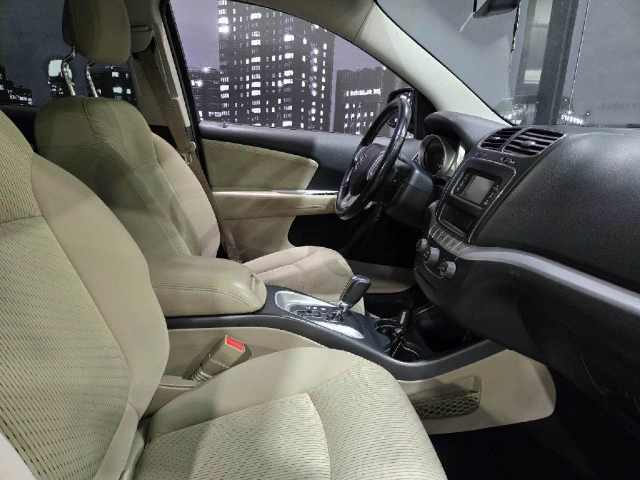 2011 Dodge Journey FWD 4dr SXT Main Image