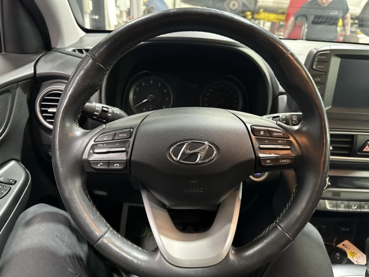 2018 Hyundai Kona LUXURY AWD FULL TOIT / CUIR / BANC CHAUFF. Image principale