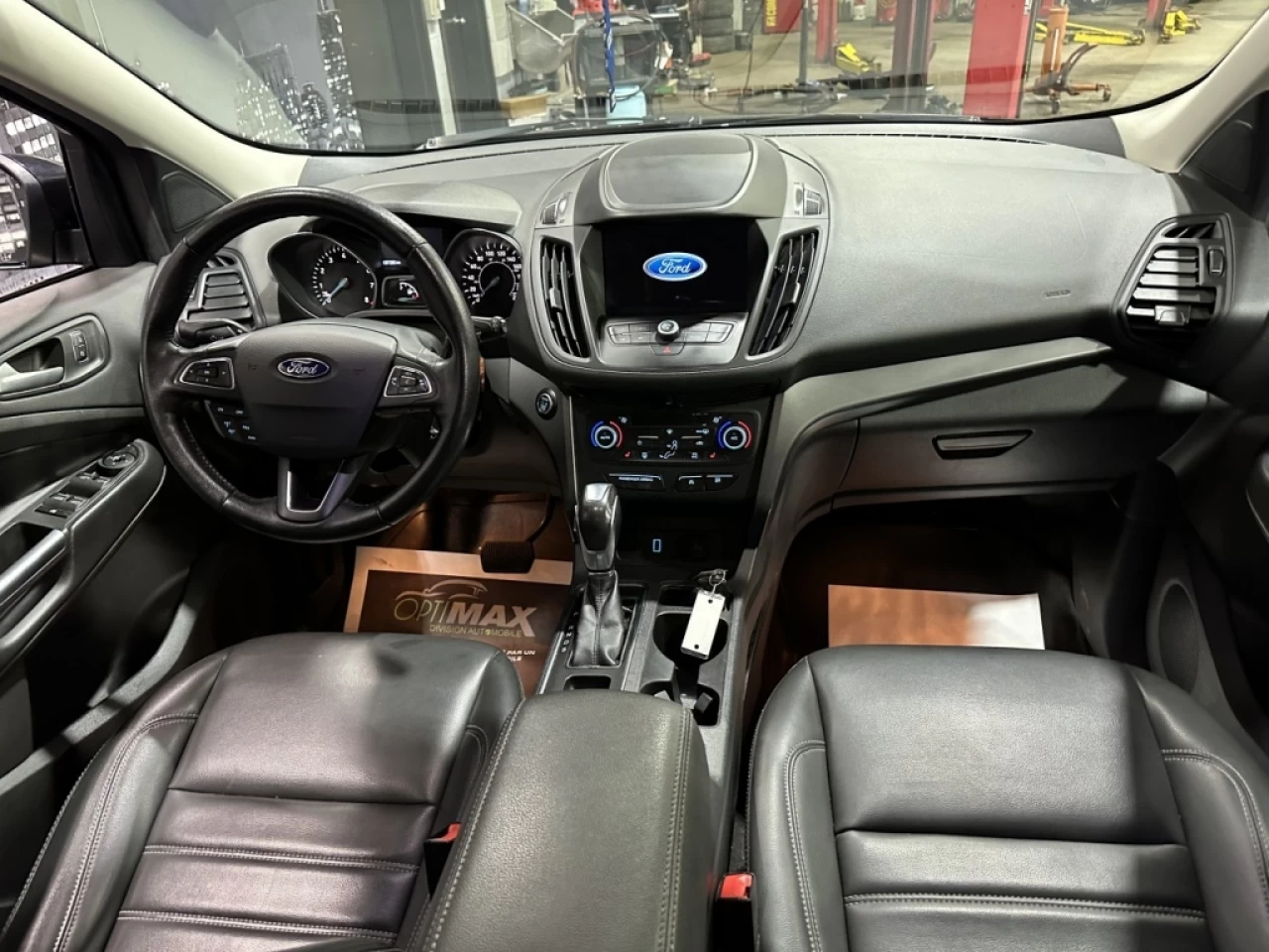 2019 Ford Escape SEL AWD FULL ÉQUIPÉ CUIR SEULEMENT 97 300KM Main Image