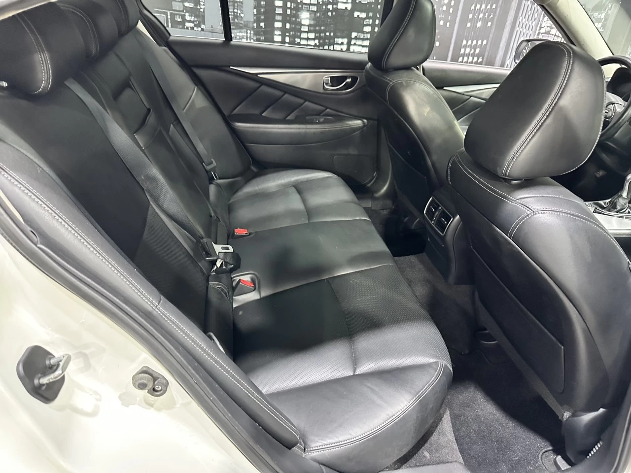 2017 INFINITI Q50 PREMIUM AWD 3.0t Image principale