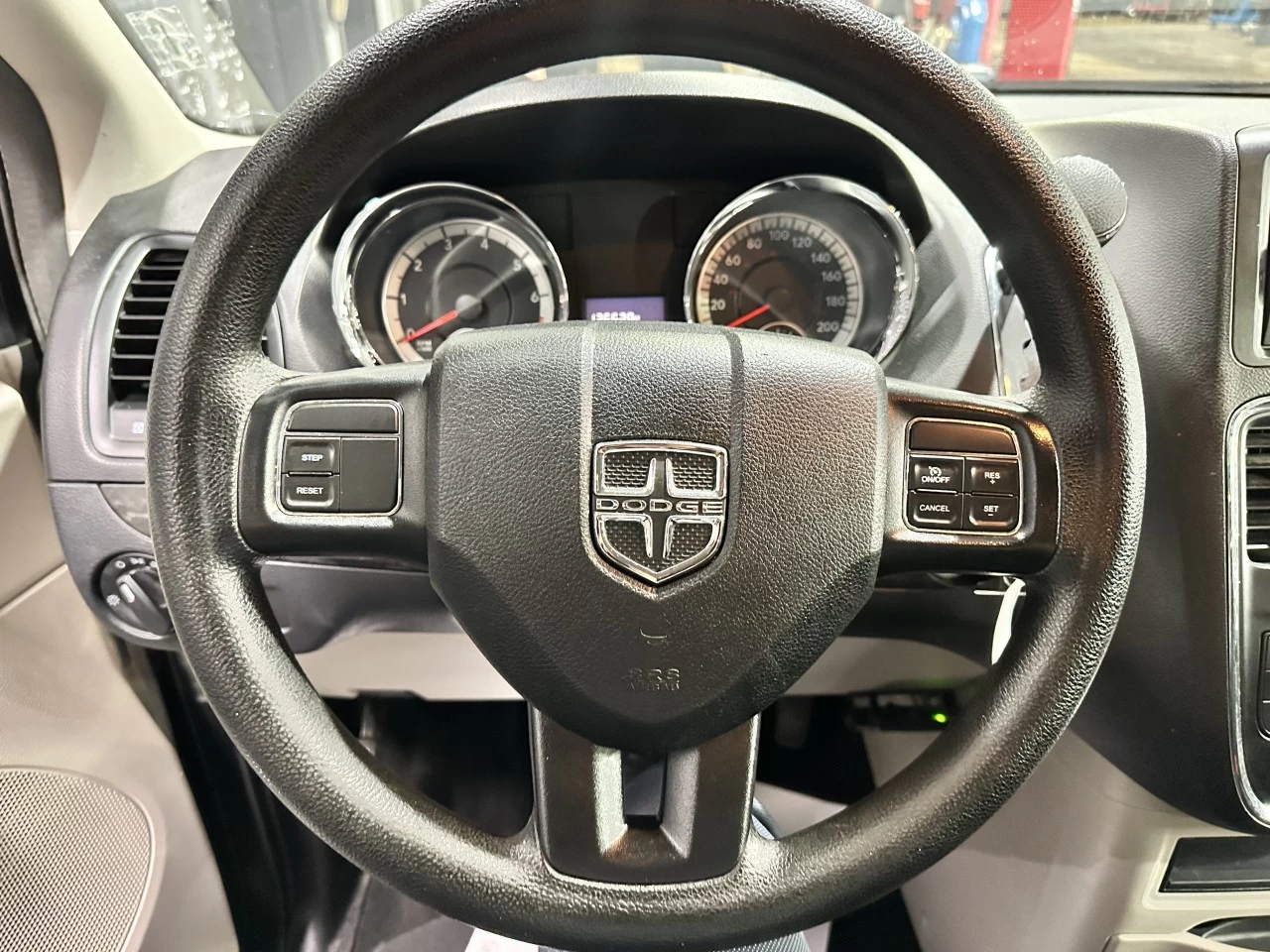 2019 Dodge Grand Caravan STOW N GO Main Image