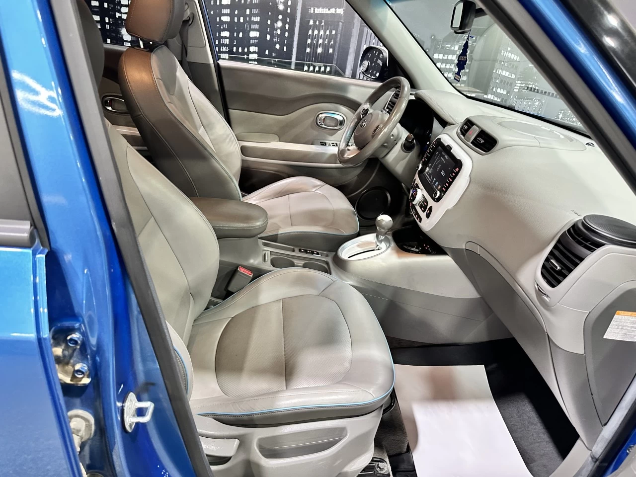 2018 Kia Soul EV EV Luxury Image principale