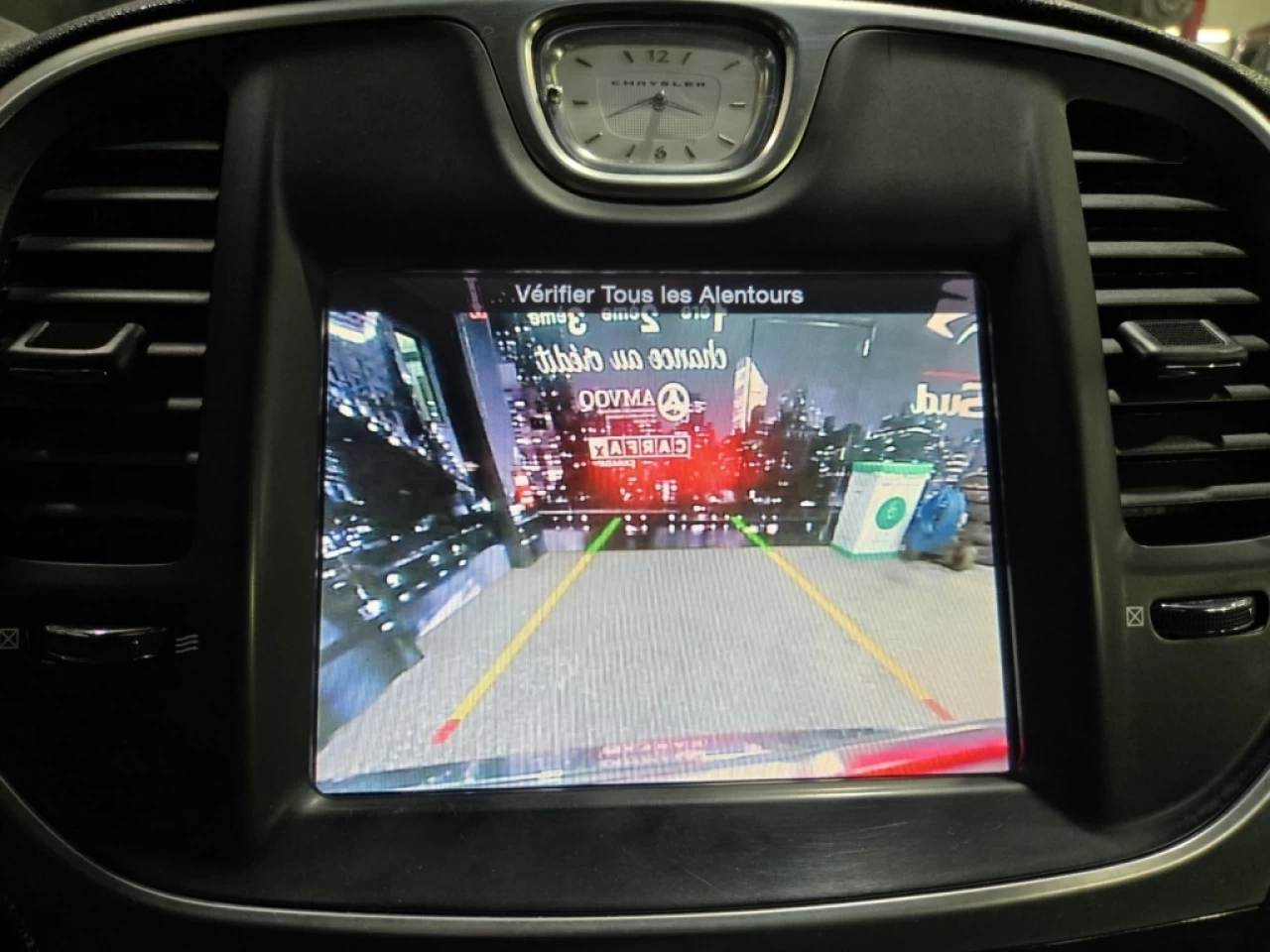 2015 Chrysler 300 4dr Sdn Touring AWD Main Image