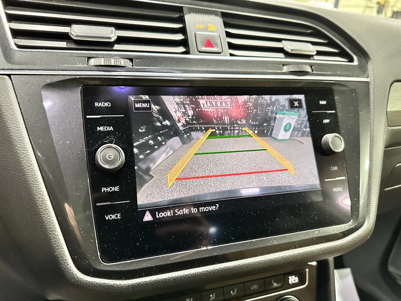 2018 Volkswagen Tiguan Comfortline AWD TOIT CUIR Image principale