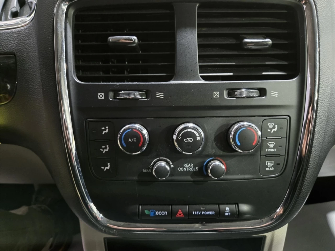 2015 Dodge Grand Caravan 4dr Wgn SXT Image principale