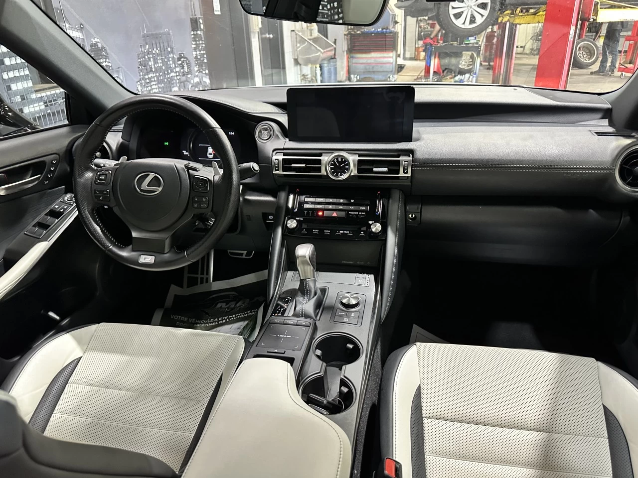 2022 Lexus IS IS 300 F SPORT Image principale