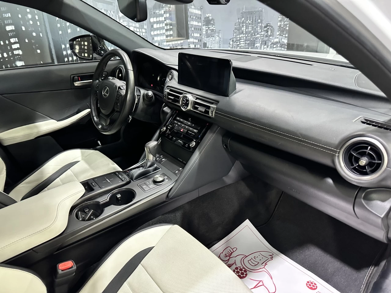 2022 Lexus IS IS 300 F SPORT Image principale