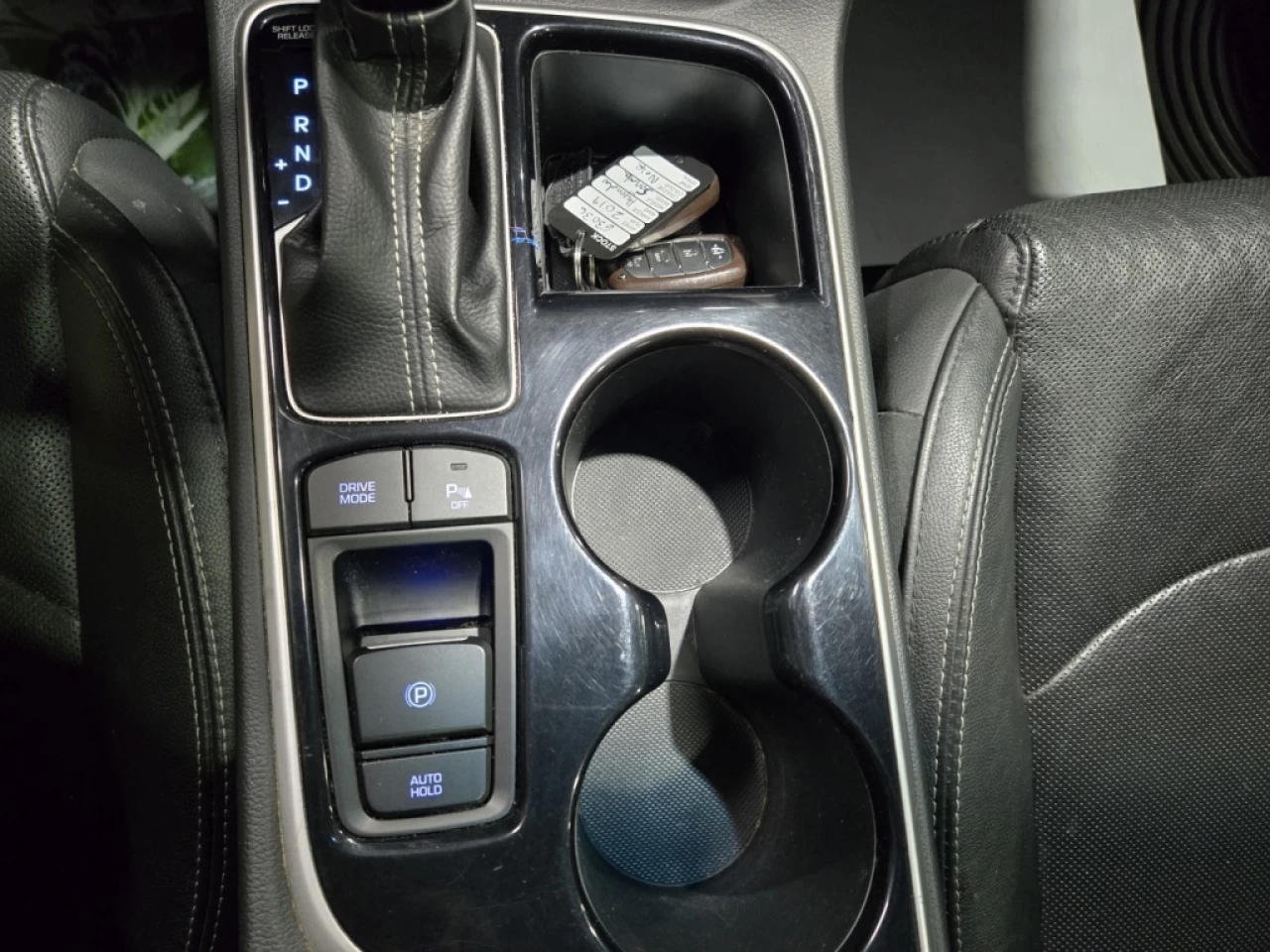 2019 Hyundai Sonata LIMITED CUIR TOIT TRÈS PROPRE Image principale