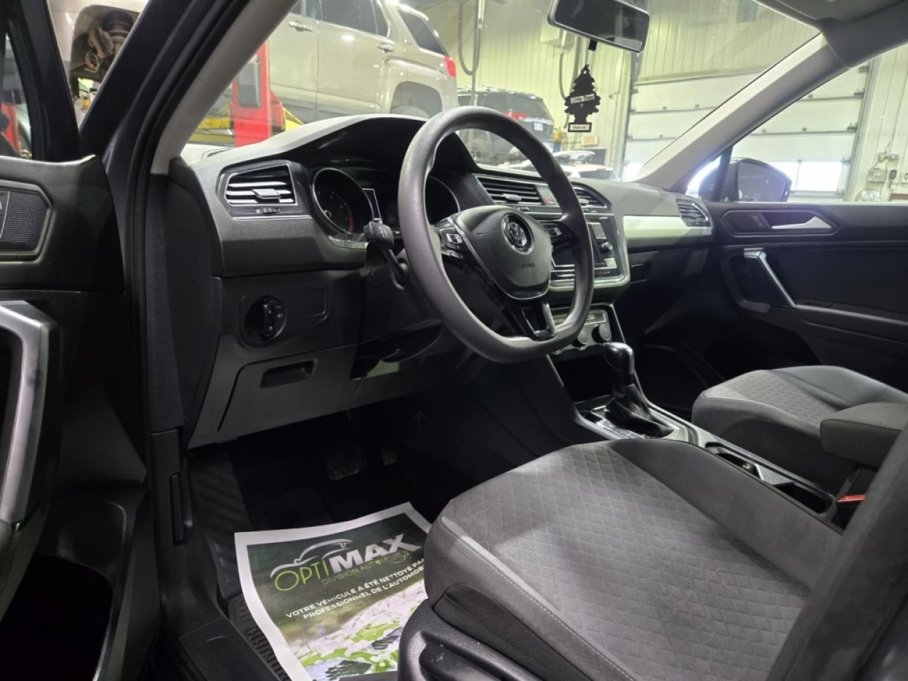 2019 Volkswagen Tiguan Trendline AWD TRÈS PROPRE Main Image