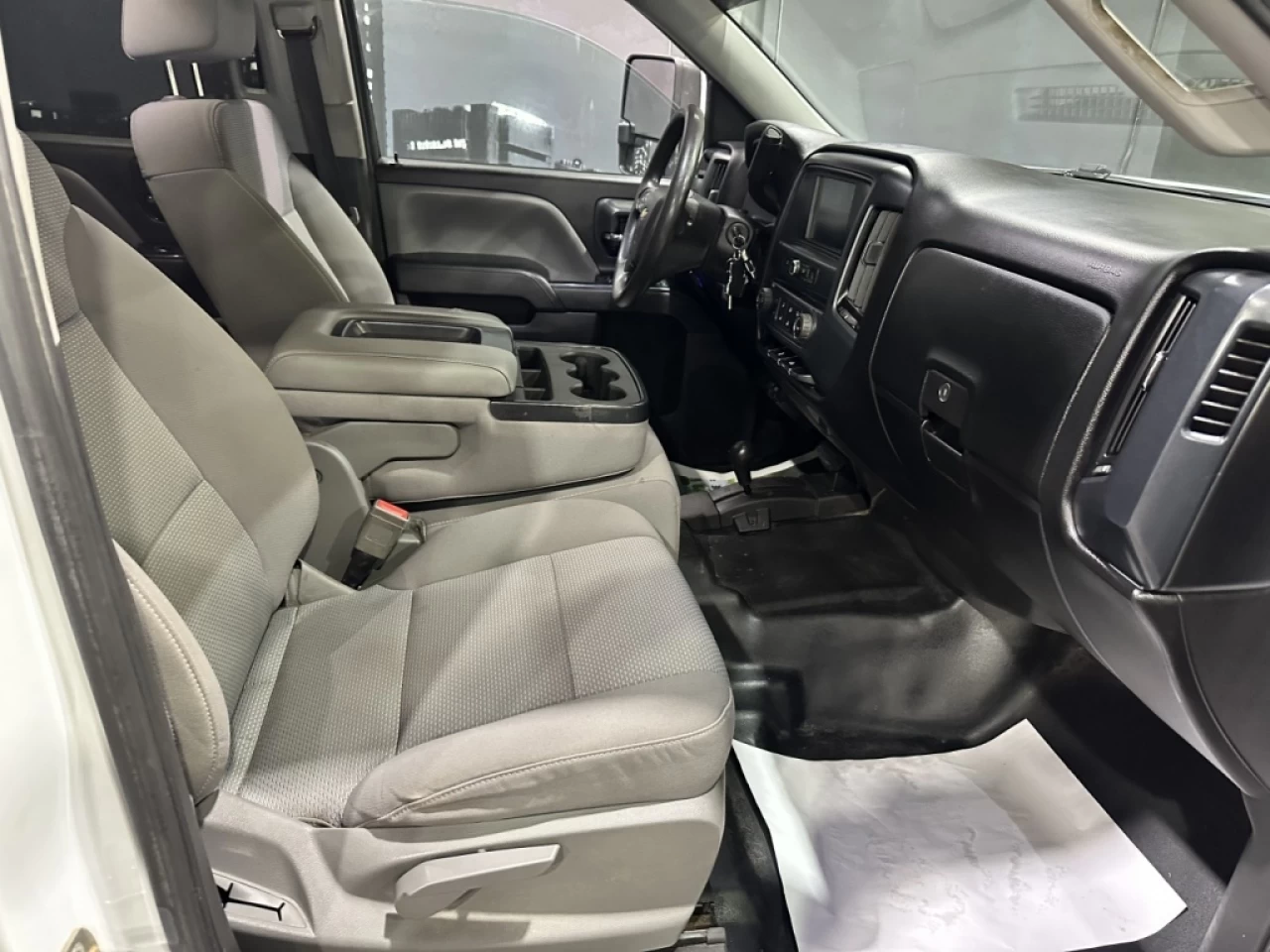 2018 Chevrolet Silverado 1500 5.3L 4X4 CREWCAB BOITE 6 1/2 Image principale