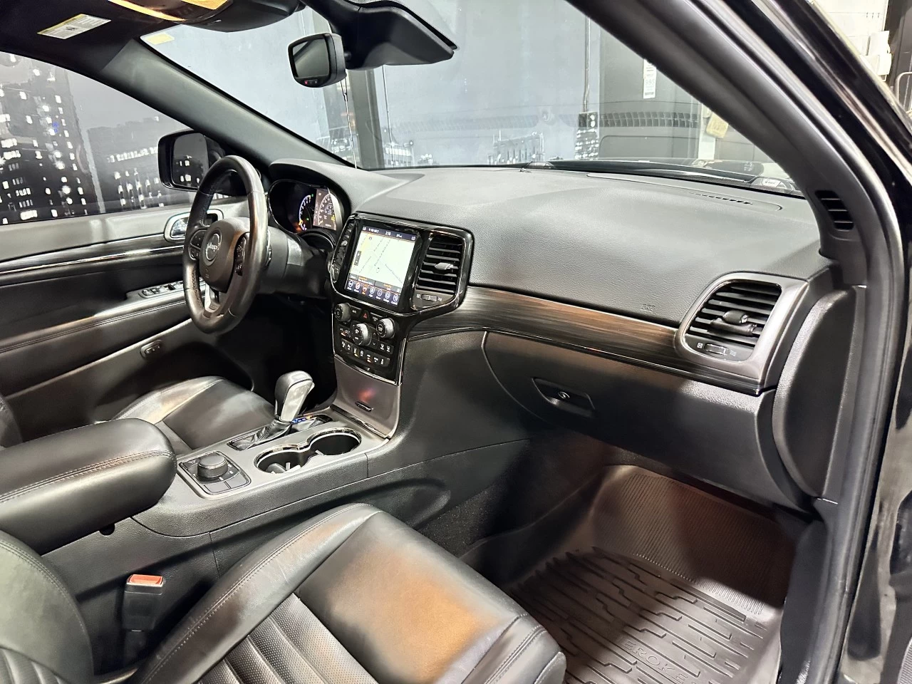 2022 Jeep Grand Cherokee Limited X 4X4 TOIT PANO Image principale