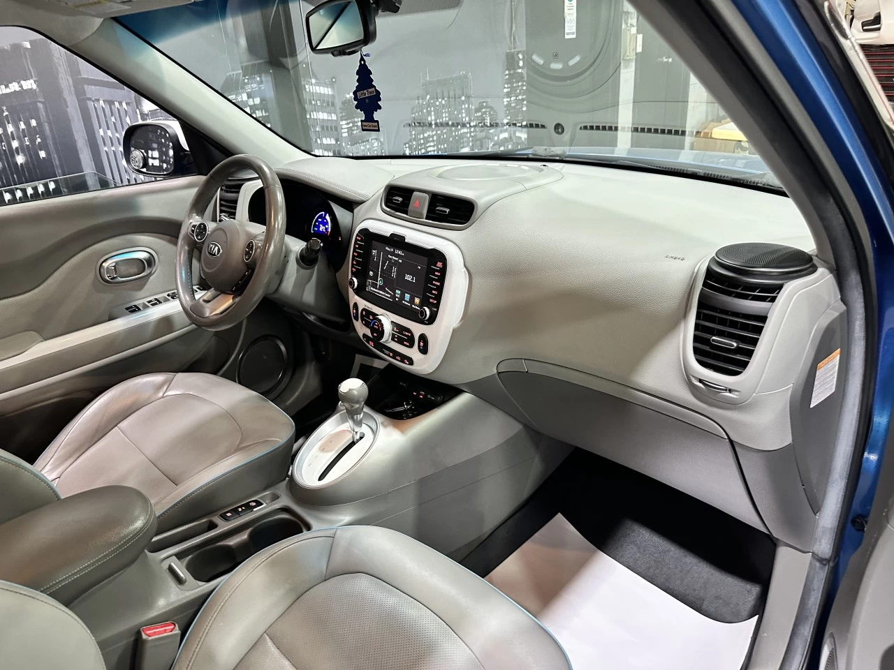 2018 Kia Soul EV EV Luxury Image principale