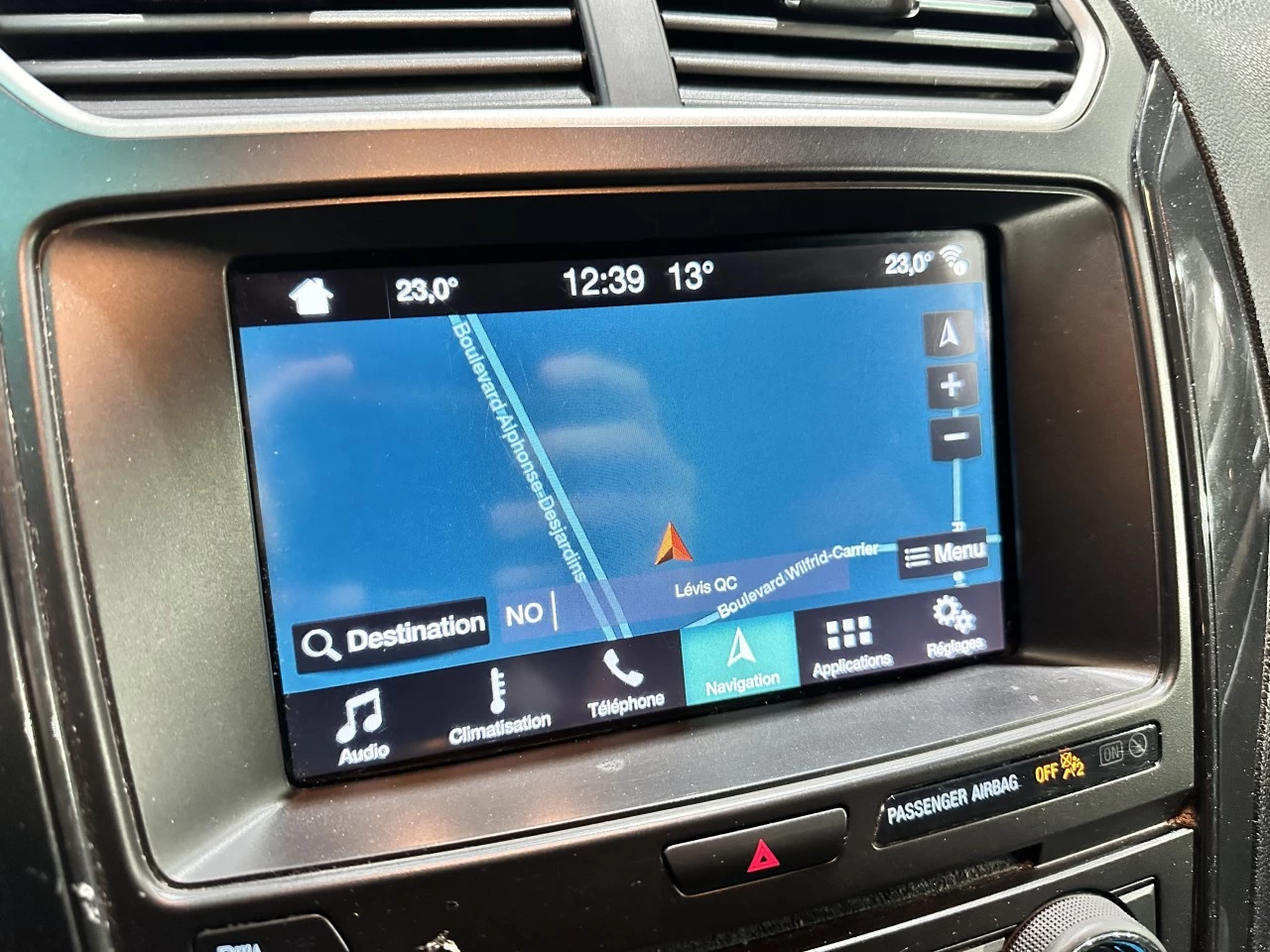 2017 Ford Explorer XLT AWD Main Image