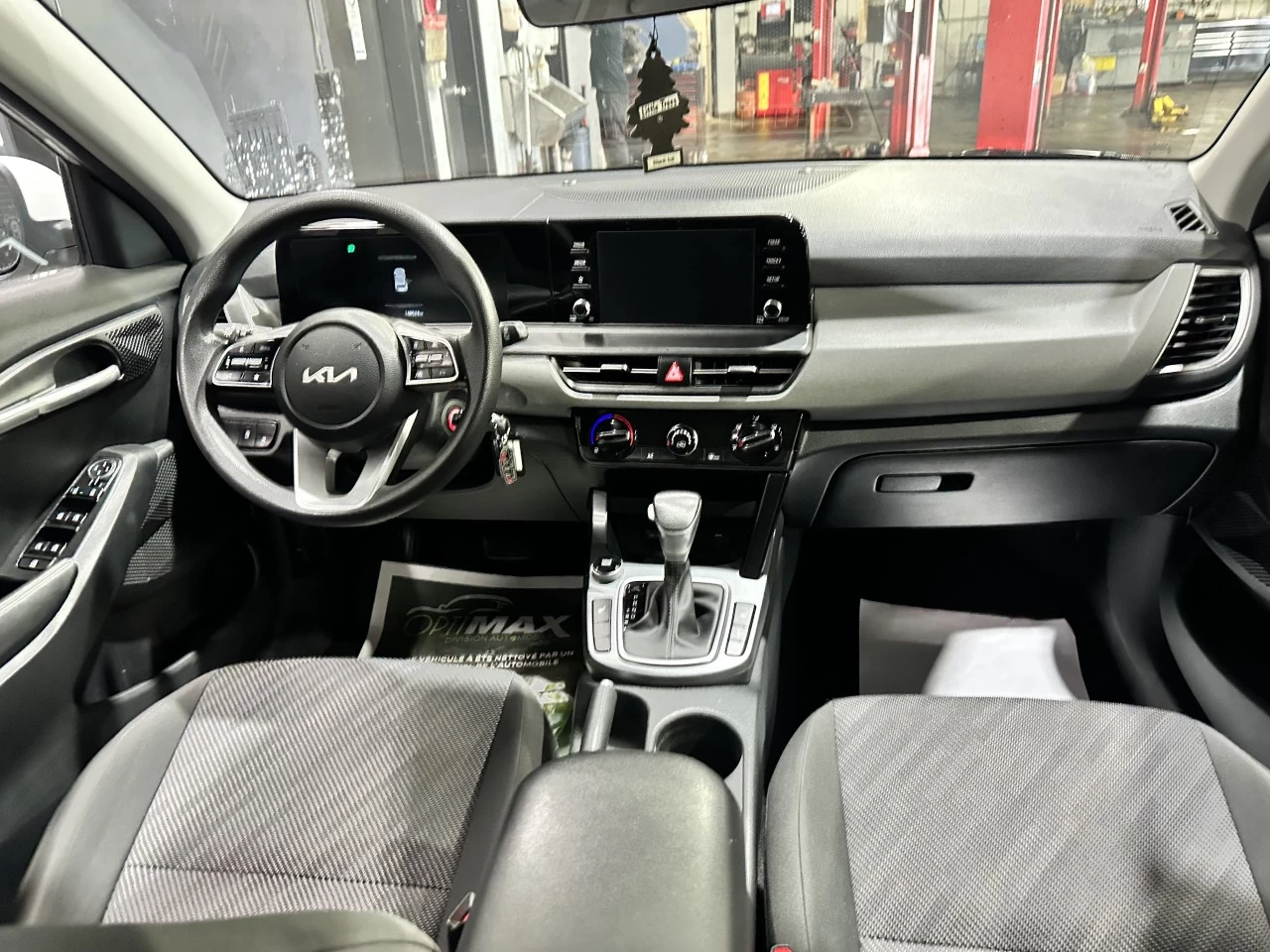 2024 Kia Seltos LX Impeccable Main Image