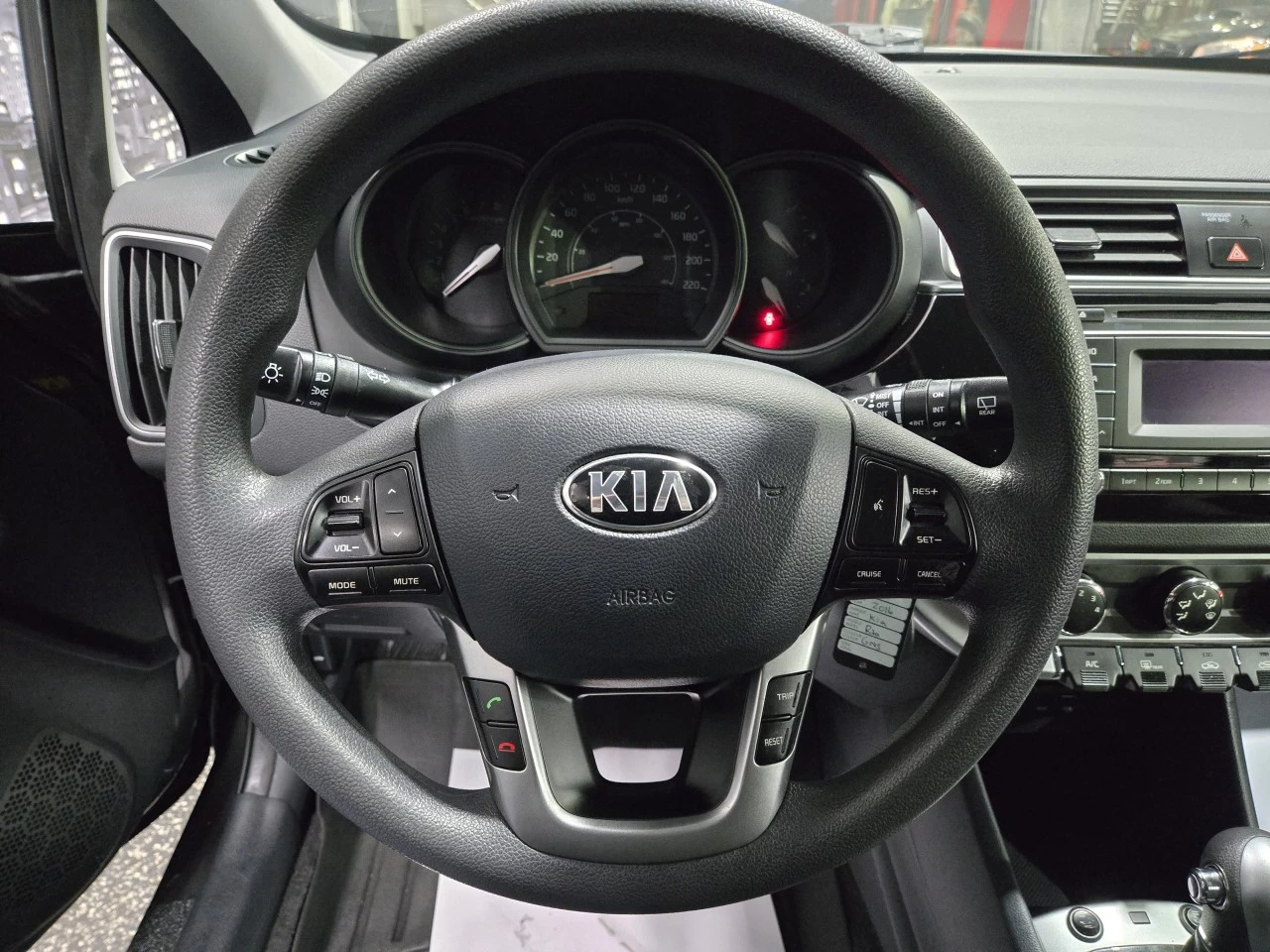 2016 Kia Rio LX AUTOMATIQUE A/C BAS KILO Main Image