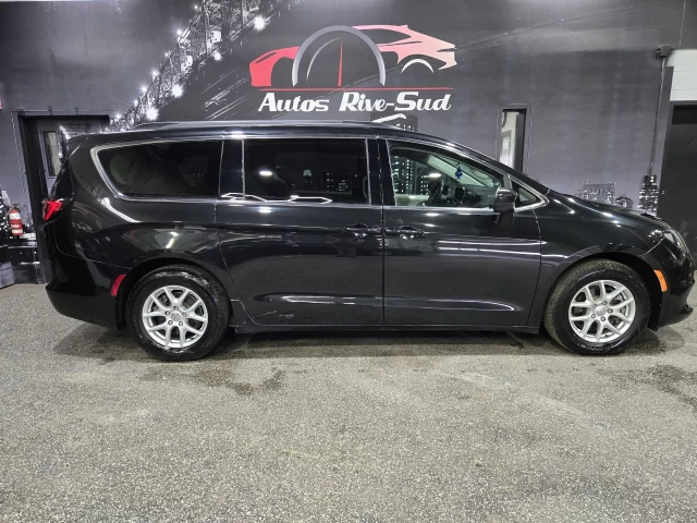 Chrysler Pacifica Touring V6 PORTES ELECTRIQUES 2019