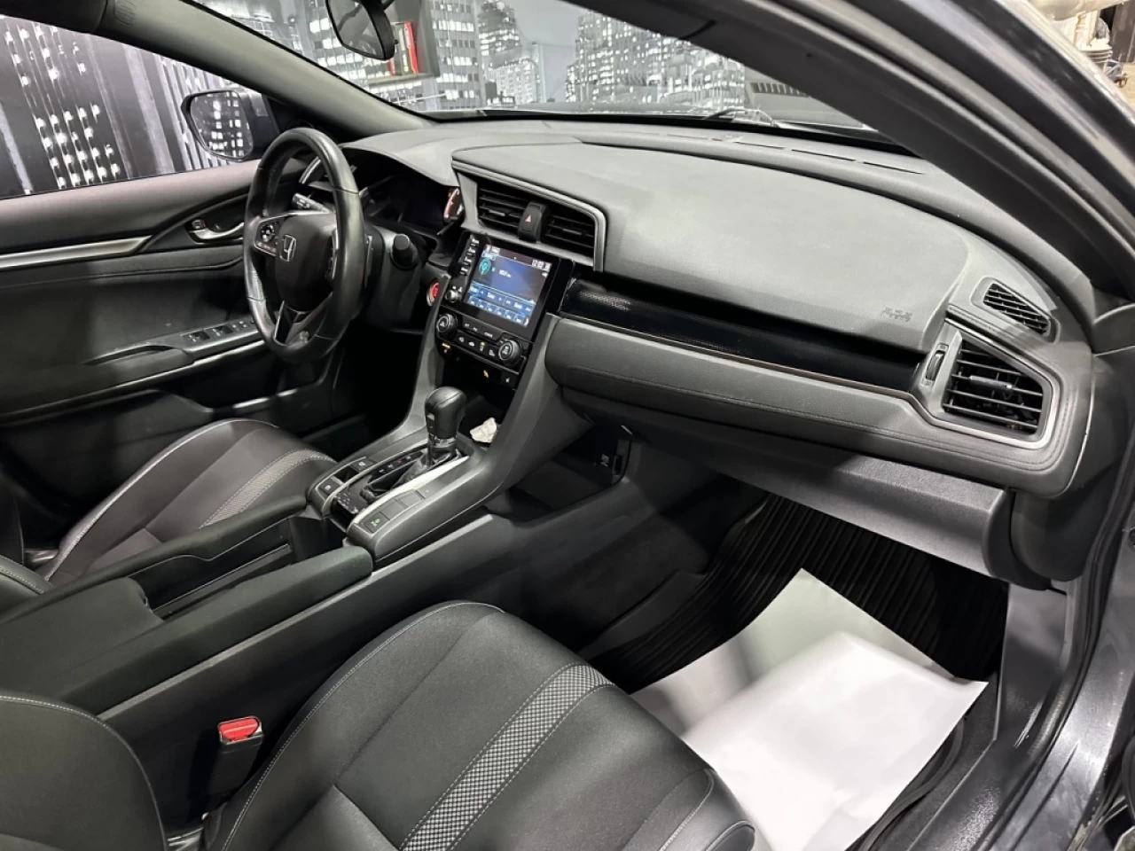2021 Honda Civic Hatchback Sport TURBO AUTOMATIQUE FULL TOIT AVEC 60 000KM Main Image
