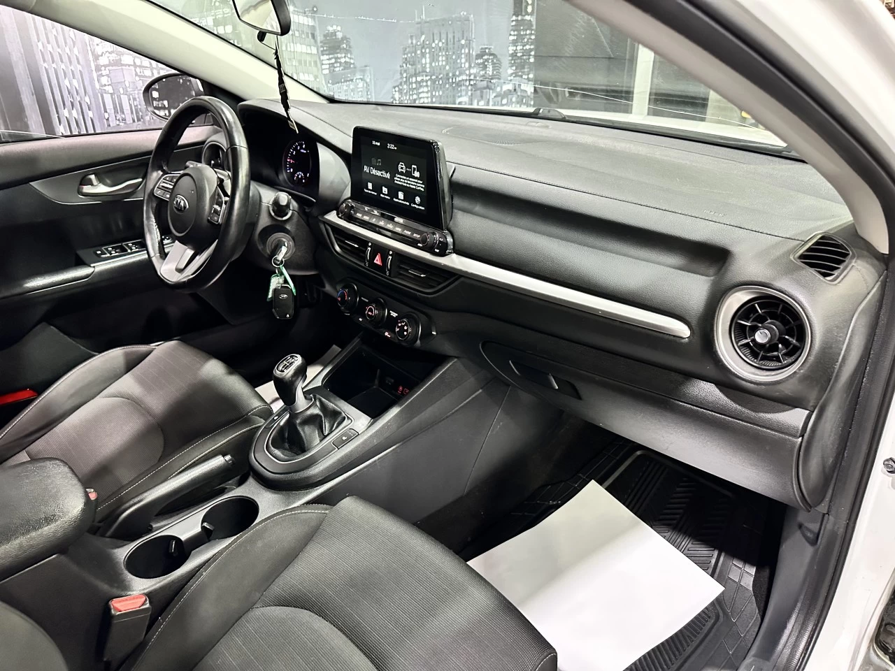 2019 Kia Forte LX Image principale