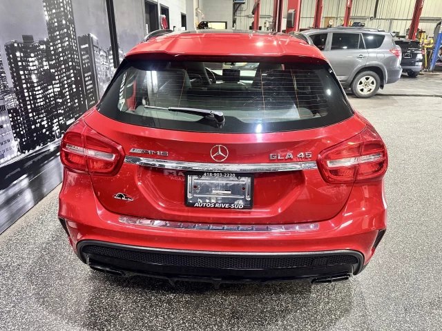 Mercedes-Benz GLA AMG GLA 45 4 MATIC 2017