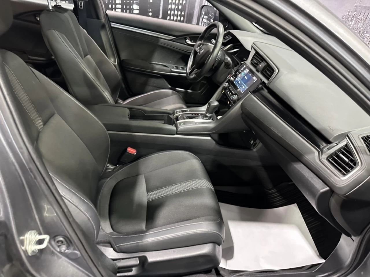 2021 Honda Civic Hatchback Sport TURBO AUTOMATIQUE FULL TOIT AVEC 60 000KM Main Image