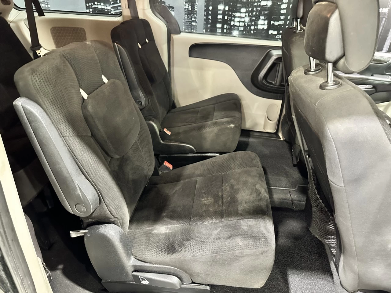 2019 Dodge Grand Caravan STOW N GO Main Image