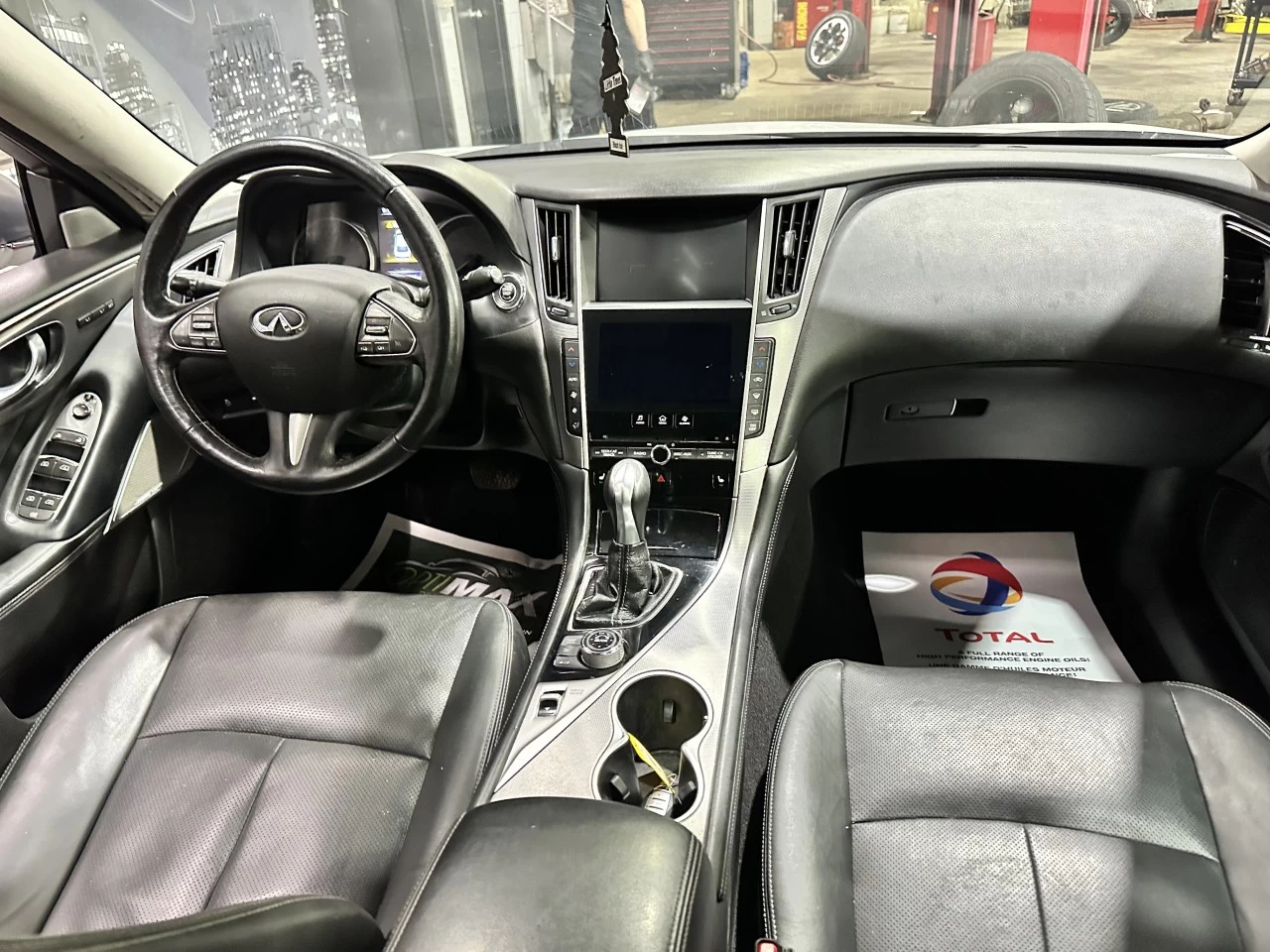 2017 INFINITI Q50 PREMIUM AWD 3.0t Image principale