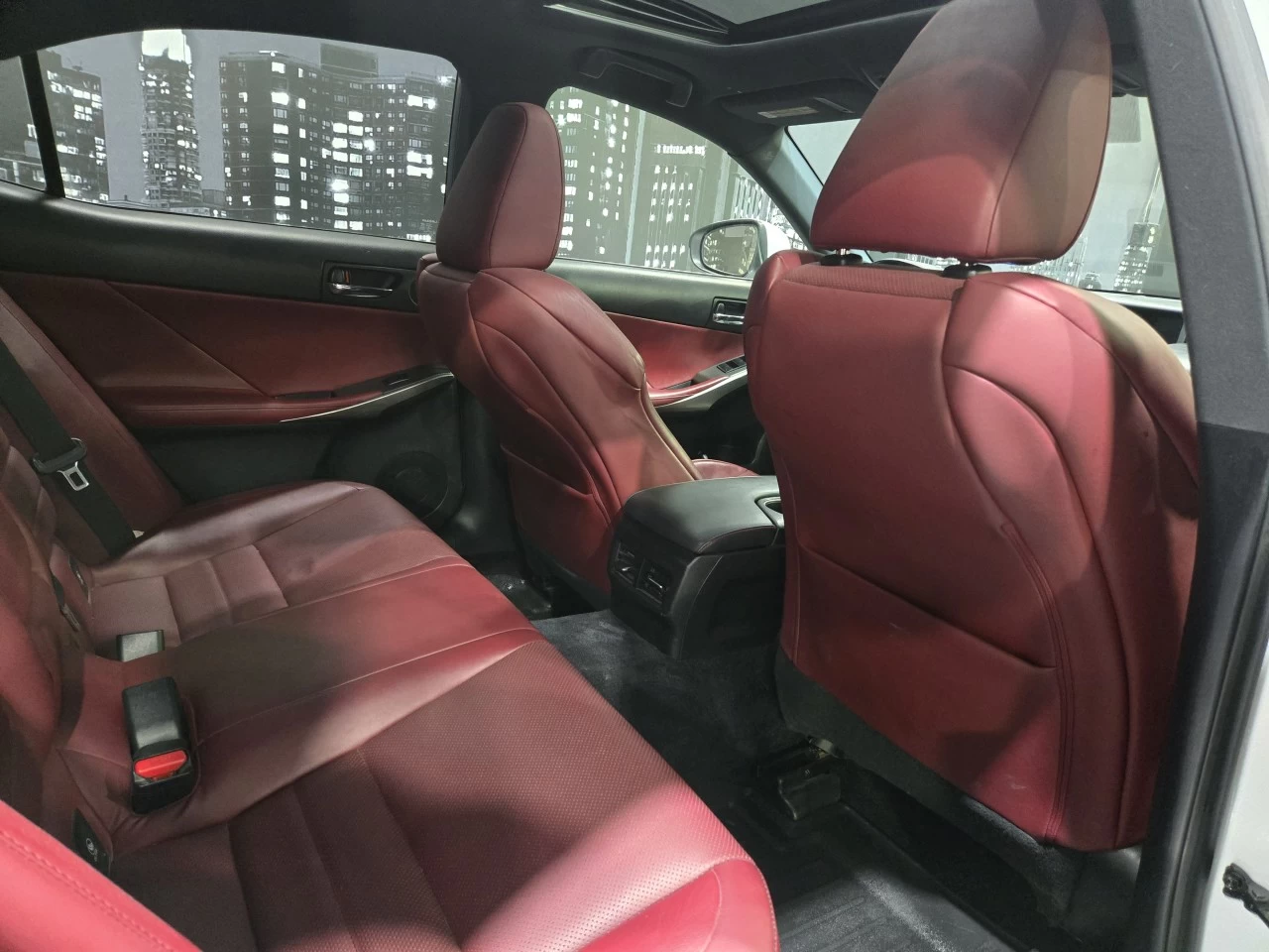 2014 Lexus IS 350 AWD FULL ÉQUIPÉ Main Image