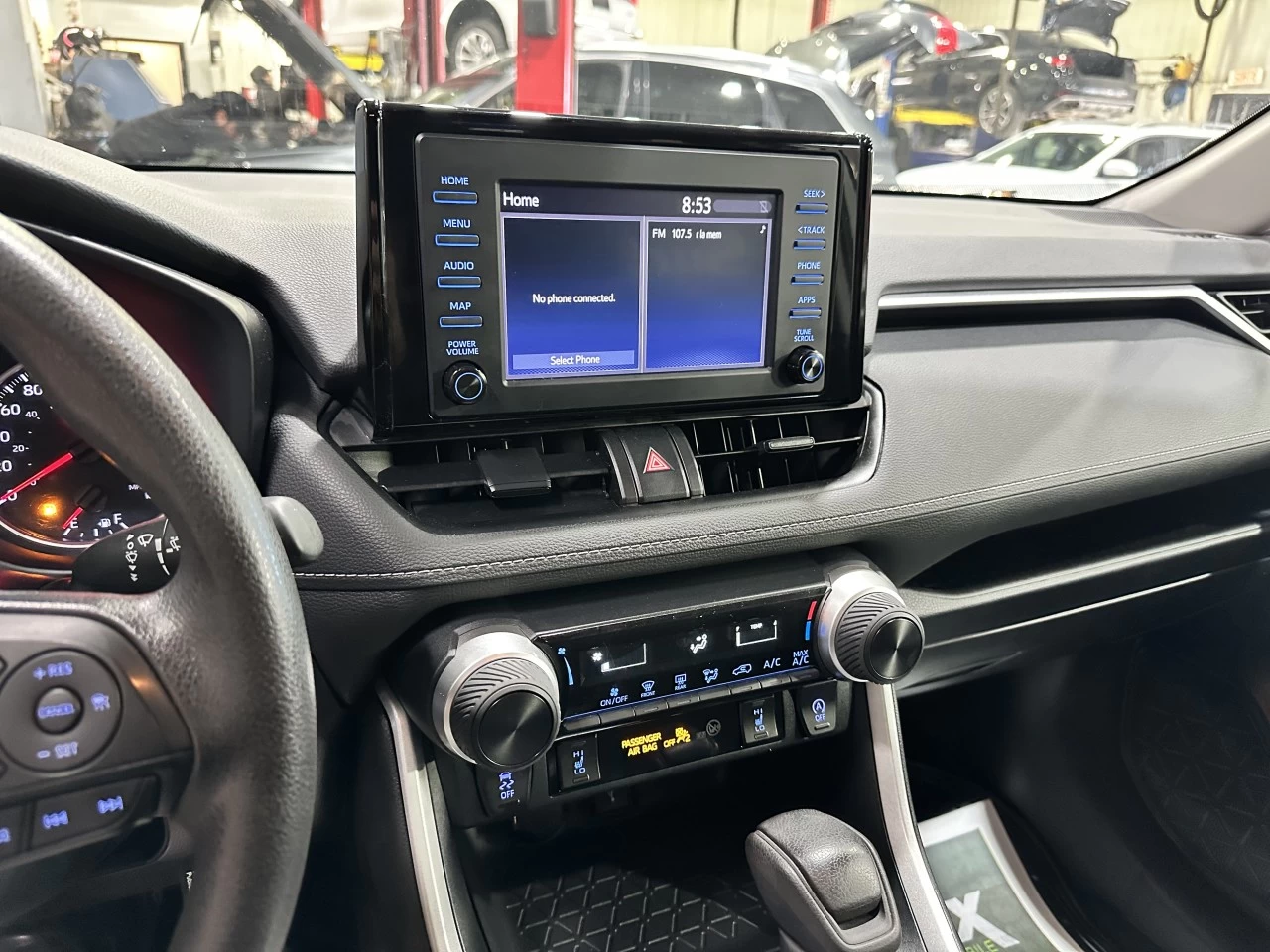 2021 Toyota RAV4 LE AWD Main Image