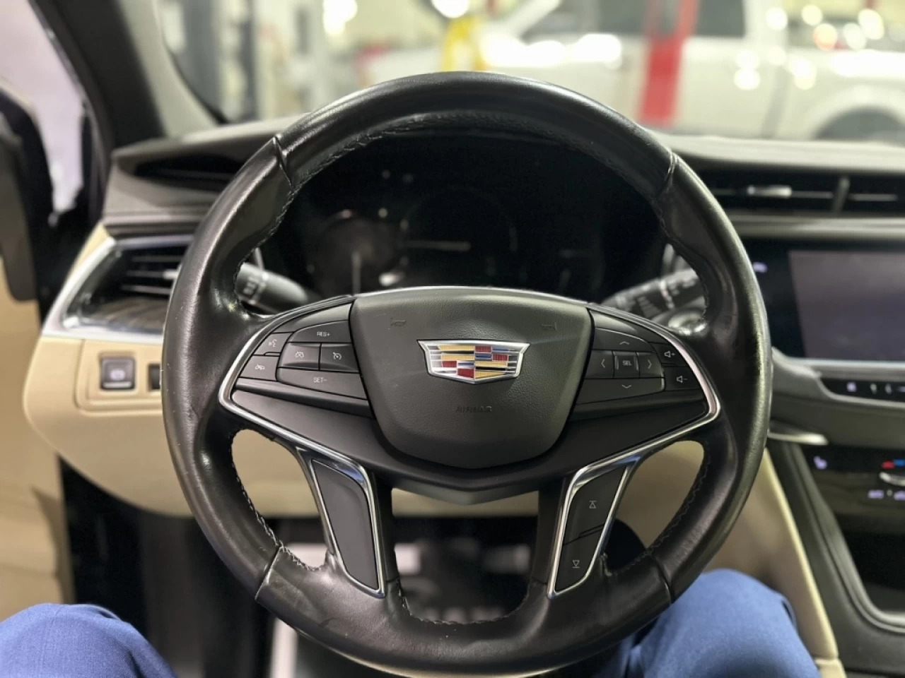 2019 Cadillac XT5 LUXURY FULL ÉQUIPÉ CUIR TRÈS PROPRE 140 600KM Main Image
