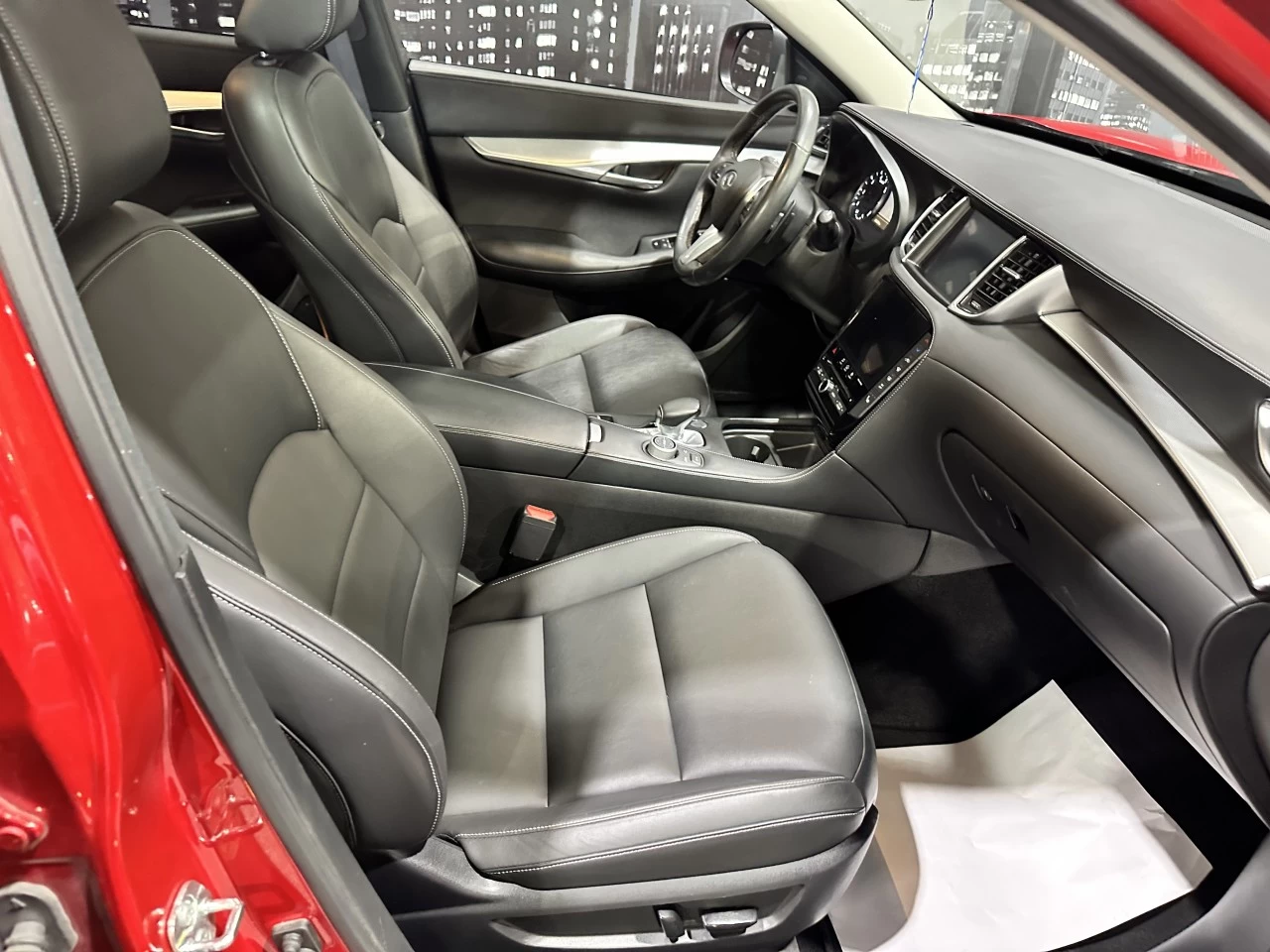 2021 INFINITI QX50 LUXE AWD *TOIT PANO* Main Image
