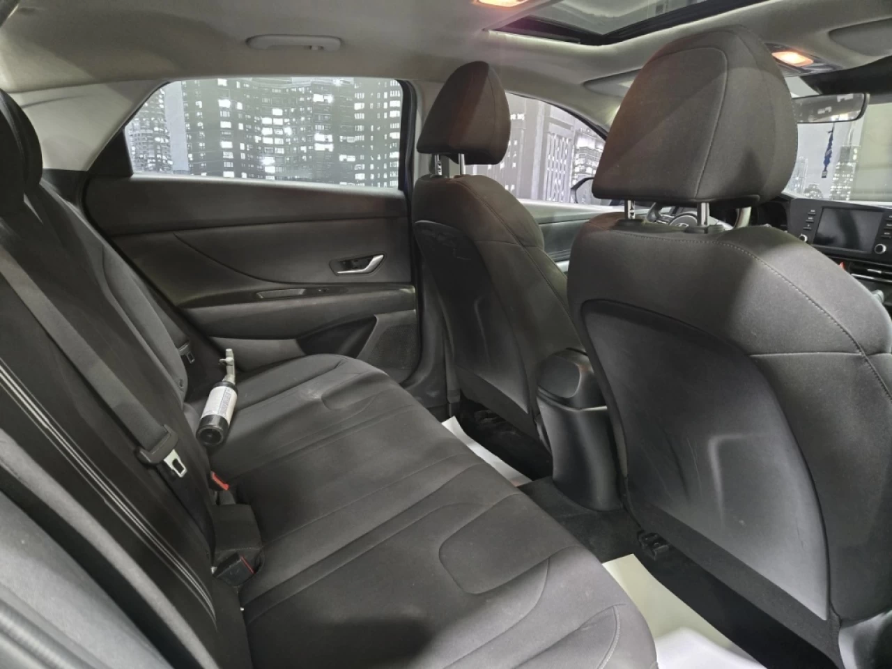 2021 Hyundai Elantra Preferred IVT w-Sun & Tech Package Main Image