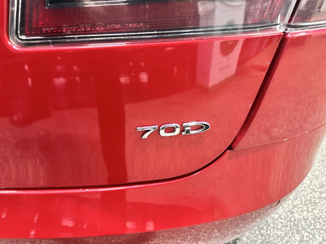 2016 Tesla S 70D AWD BAS KILO Image principale