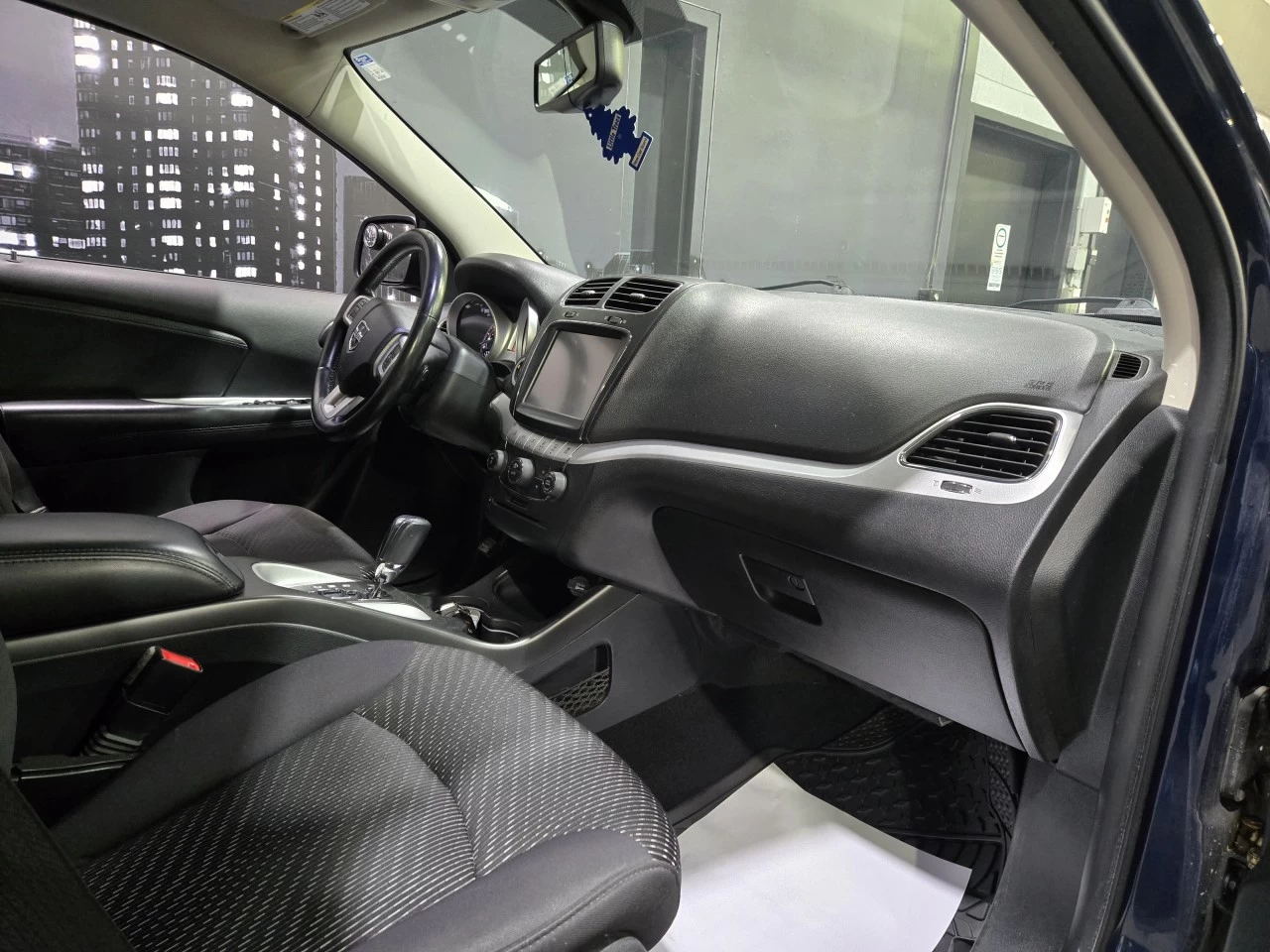 2013 Dodge Journey CREW TRÈS PROPRE Main Image