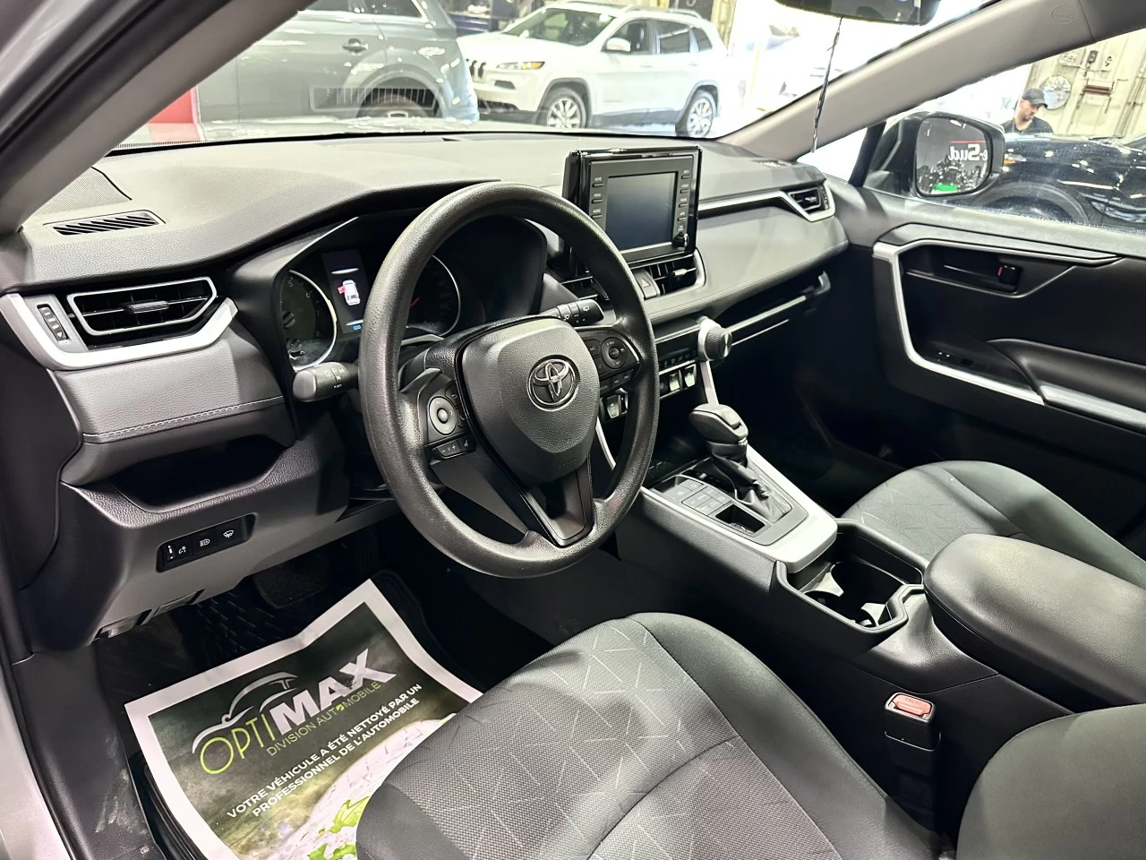 2021 Toyota RAV4 LE AWD Main Image