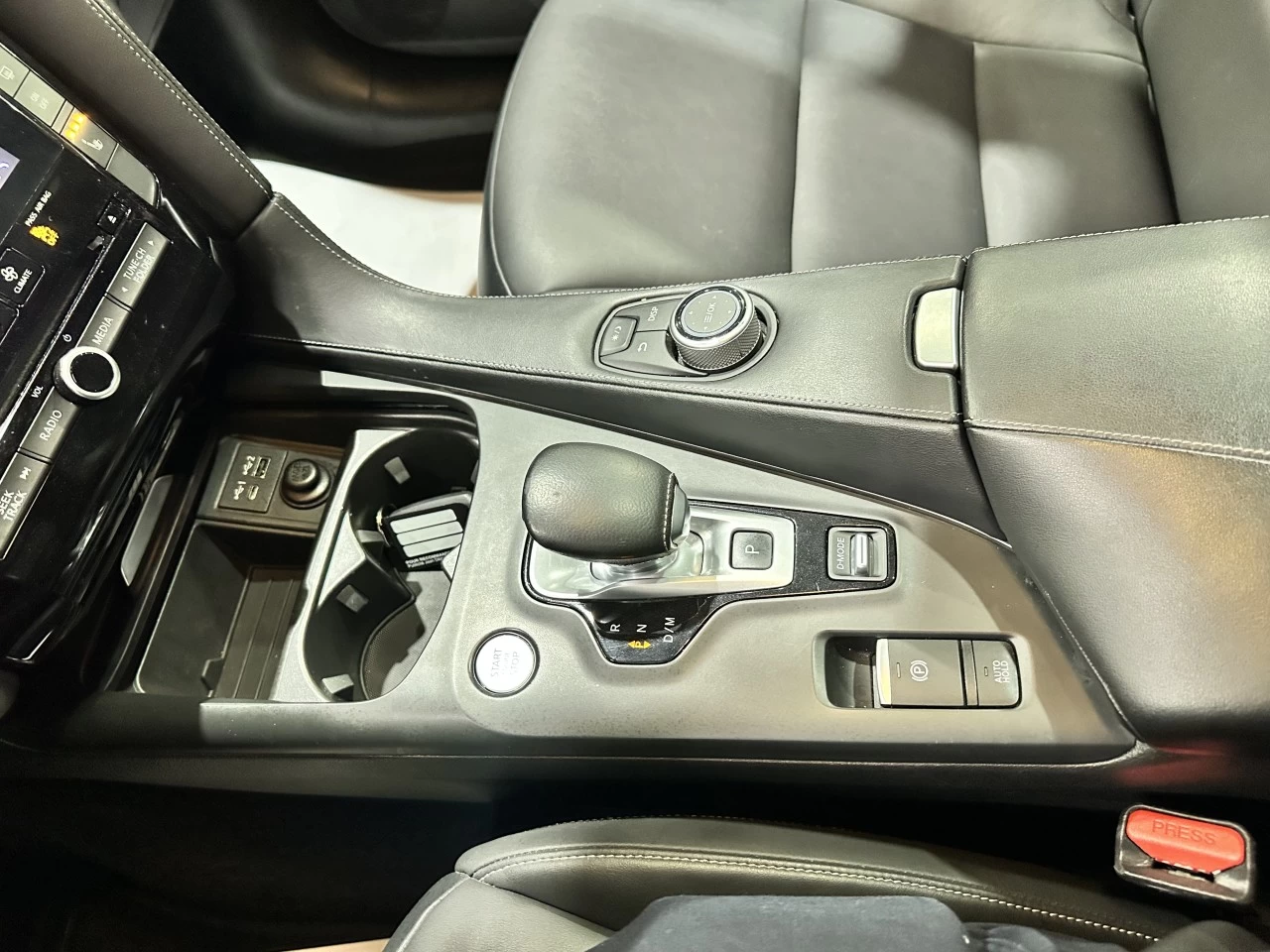 2021 INFINITI QX50 LUXE AWD *TOIT PANO* Main Image
