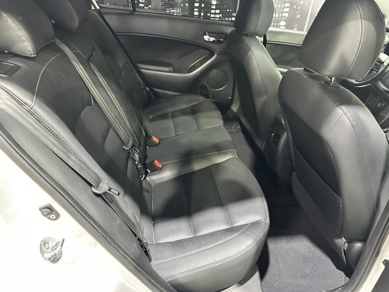 2017 Kia Forte5 EX CUIR TOIT Image principale