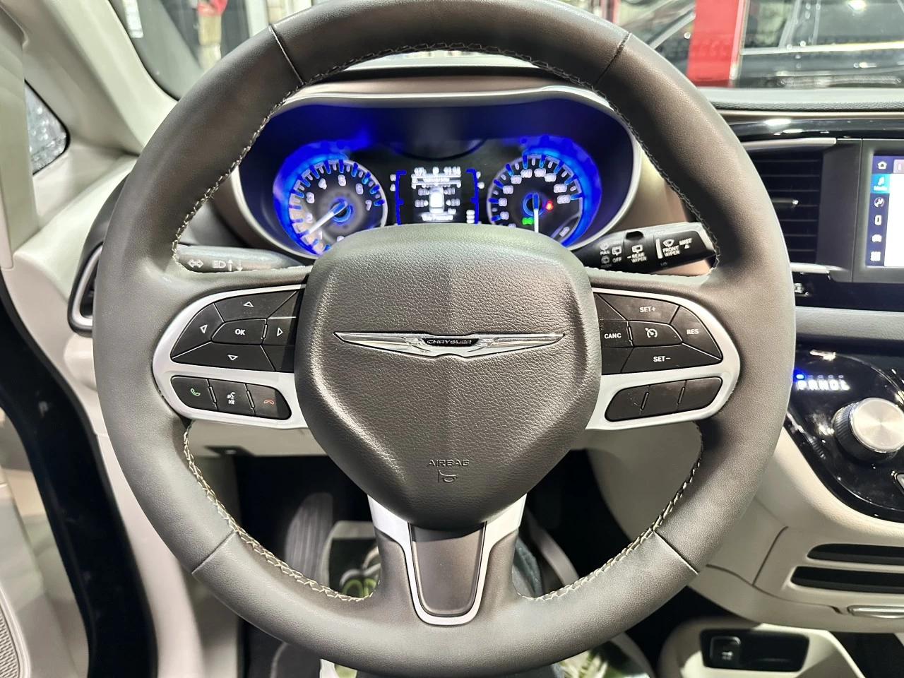 2024 Chrysler Grand Caravan SXT STOW N GO Image principale