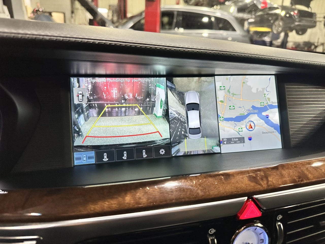 2017 Genesis G90 Ultimate 5.0L Image principale