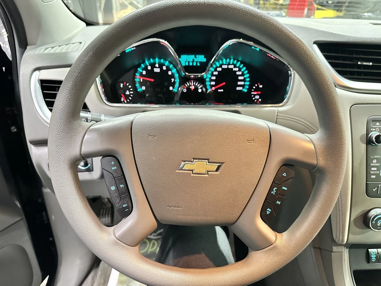 2016 Chevrolet Traverse LS *AWD* Main Image