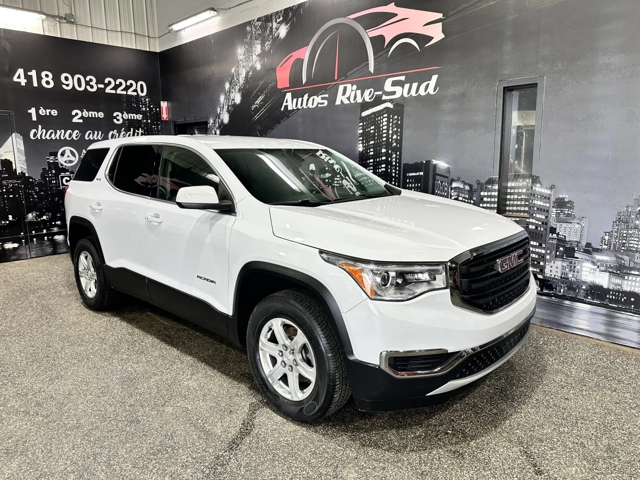 2019 GMC Acadia SLE 4X4 V6 Main Image